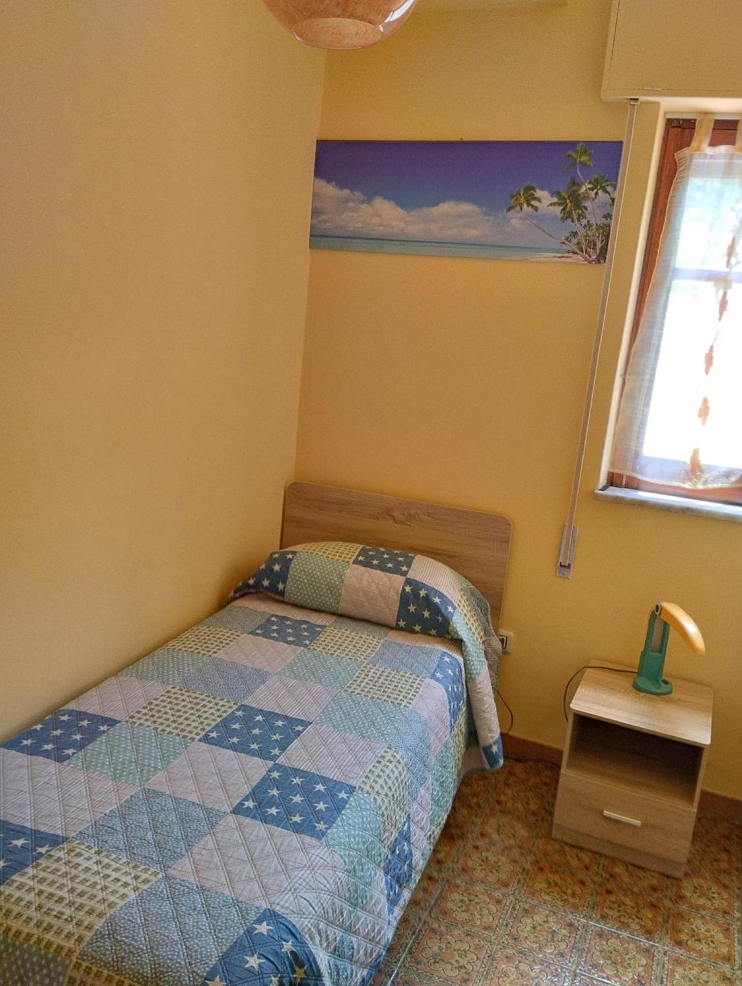 Bougainvillea Casa Vacanza 카스텔부오노 외부 사진